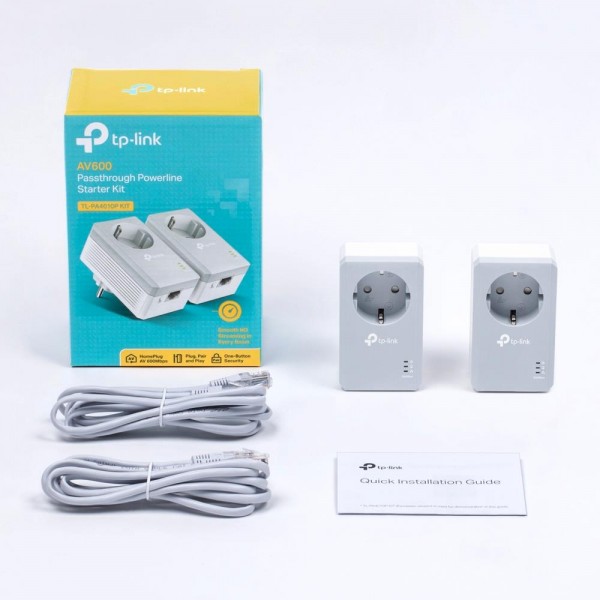 TP-Link Комплект адаптеров Powerline AV600 со встроенной розеткой