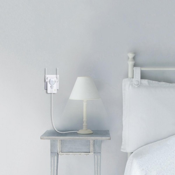 TP-Link N300 Усилитель Wi-Fi сигнала со встроенной розеткой TP-Link N300 Усилитель Wi-Fi сигнала со встроенной розеткой
